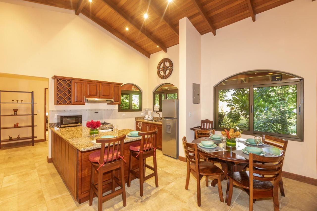 "Hana'S Celeste Retreat" Large Modern Villa Sleeps 6 On 20 Acres Of Nature! Bijagua de Upala Exterior foto